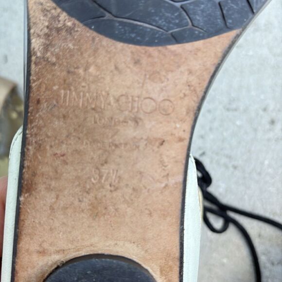 Jimmy Choo metallic and creamy white leather sandals - Picture 9 of 11